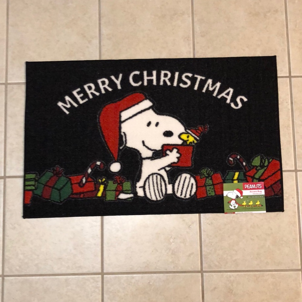Snoopy Christmas Indoor Accent Rug
